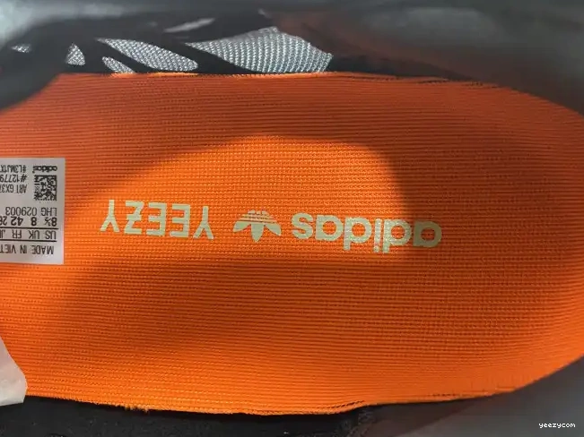 Mono Cinder Yeezy V2 Boost 350 GX3791 Adidas 0701